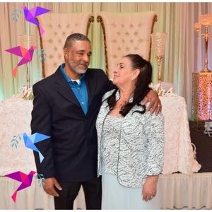 Meet your Posher, Gloria